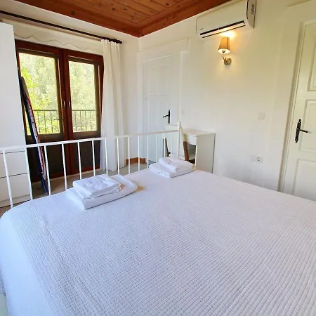 Castle, Sea View, 3 Bedroom, Private Pool, Close To Beach Βίλα