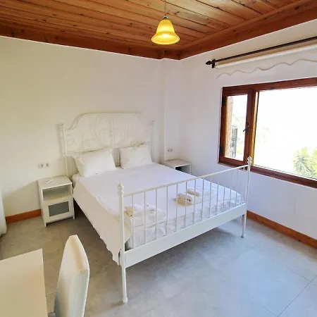 Βίλα Castle, Sea View, 3 Bedroom, Private Pool, Close To Beach Κας